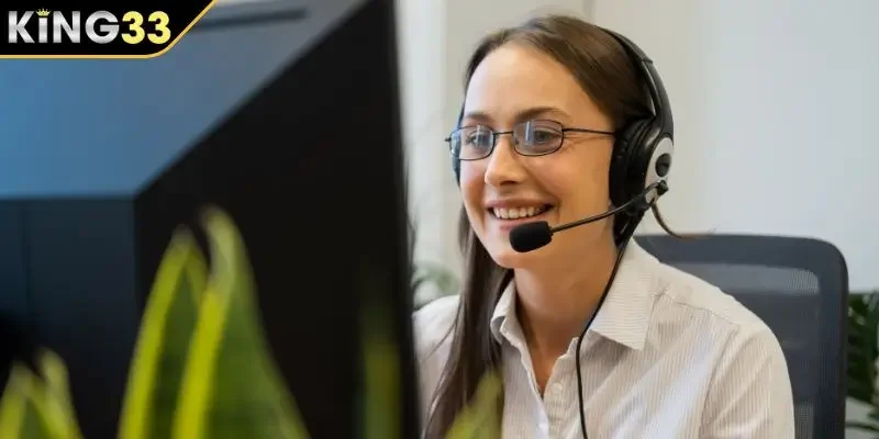 Chăm sóc khách hàng giải quyết nhanh sự cố kỹ thuật